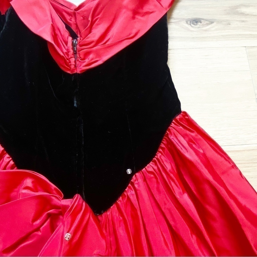 DANCE ALLURE Vintage Velvet & Taffeta Maxi Dress 80s Cosplay Halloween Costume - Picture 5 of 16